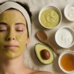 Maschere viso fatte in casa con ingredienti naturali: scopri quelle più efficaci per la luminosità